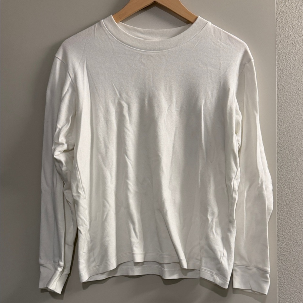 Uniqlo Classic White Long Sleeve Shirt